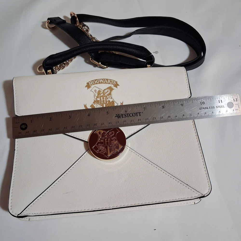 Harry Potter Hogwarts Letter Crossbody‎ Bag Cream Envelope Style Chain Strap